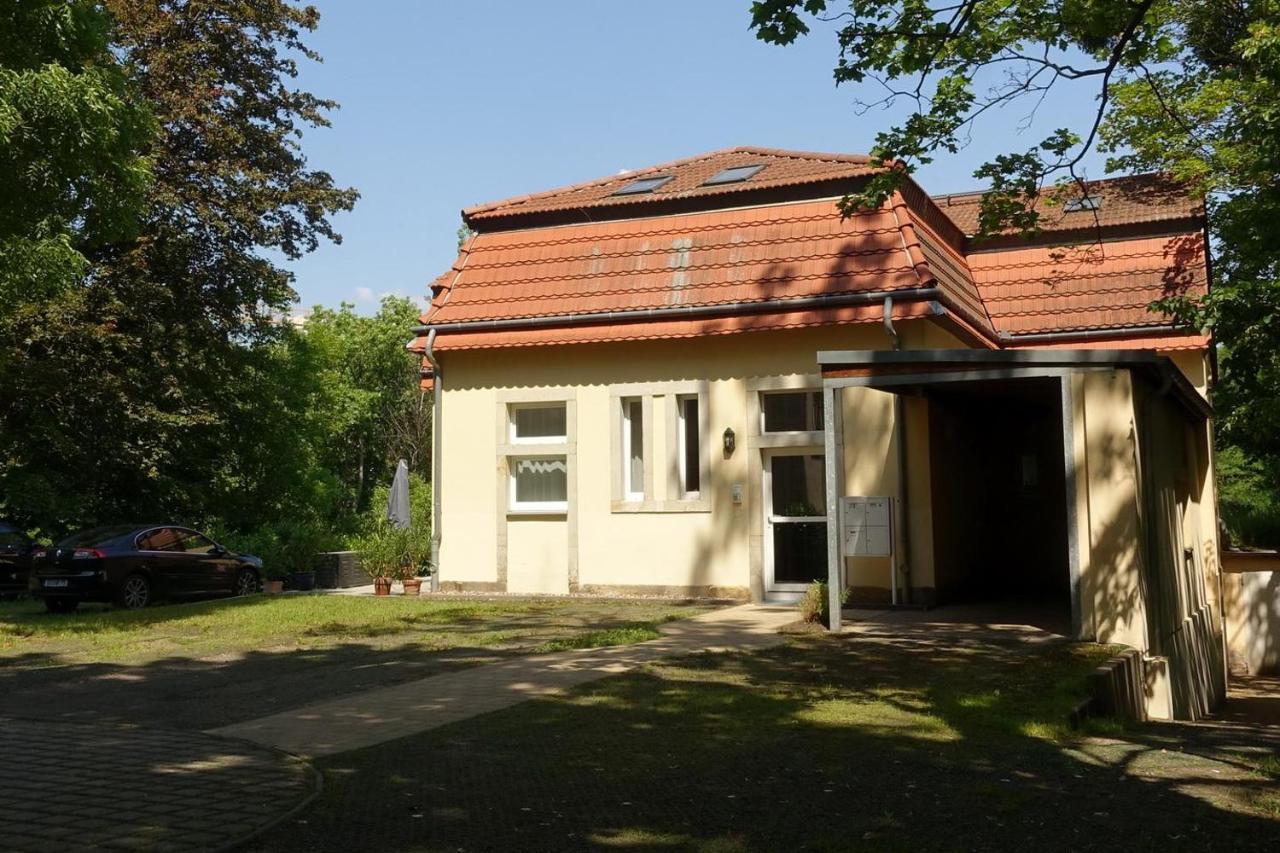 Campus Apartment Ernst Dresden Eksteriør billede